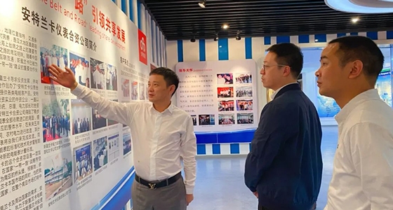 青田县委常委、纪委书记、监委主任陆翔到88858cc永利集团开展“纪检监察干部联百企”活动